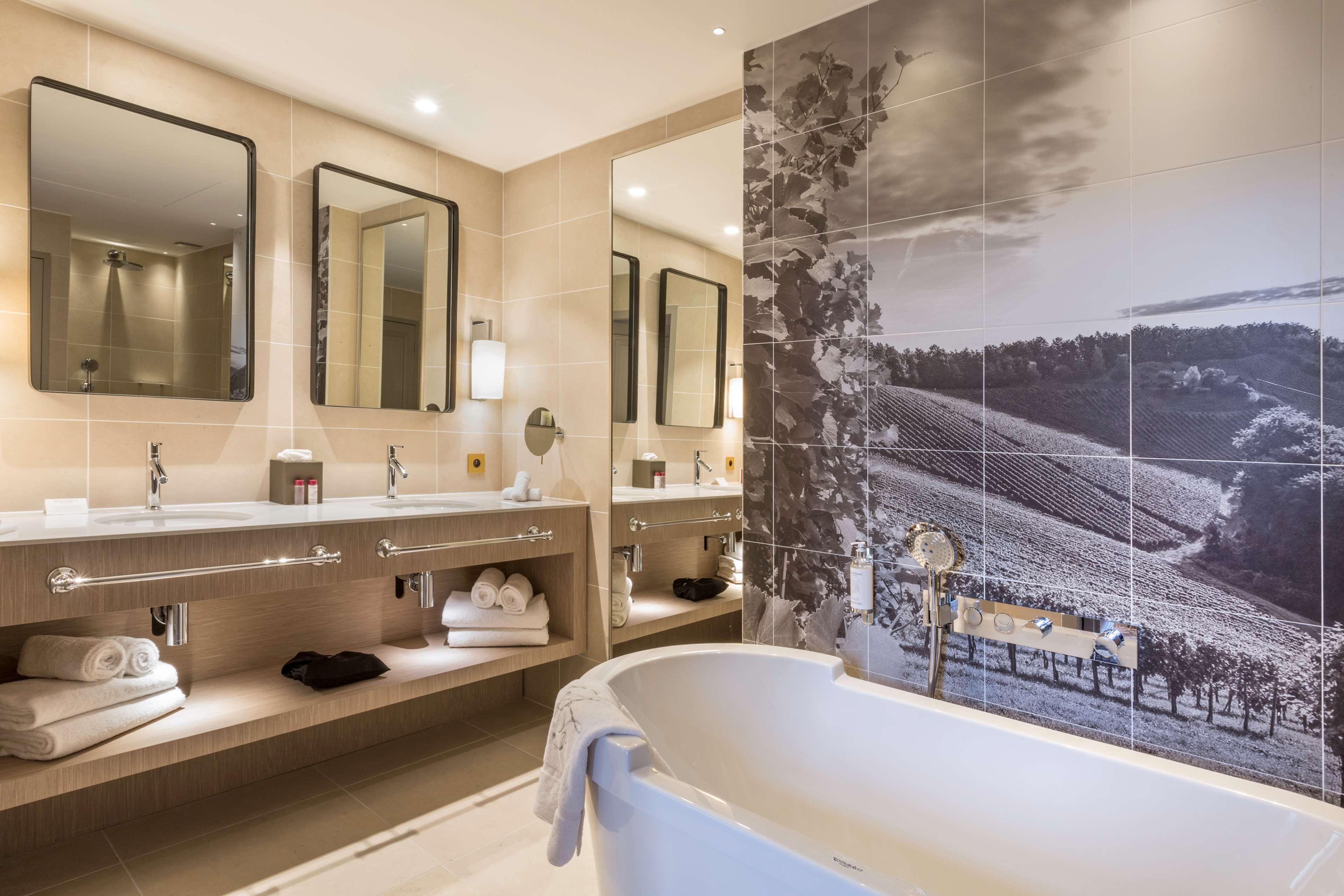 Hotel & Spa Les Sept Fontaines Best Western Premier Tournus Ngoại thất bức ảnh