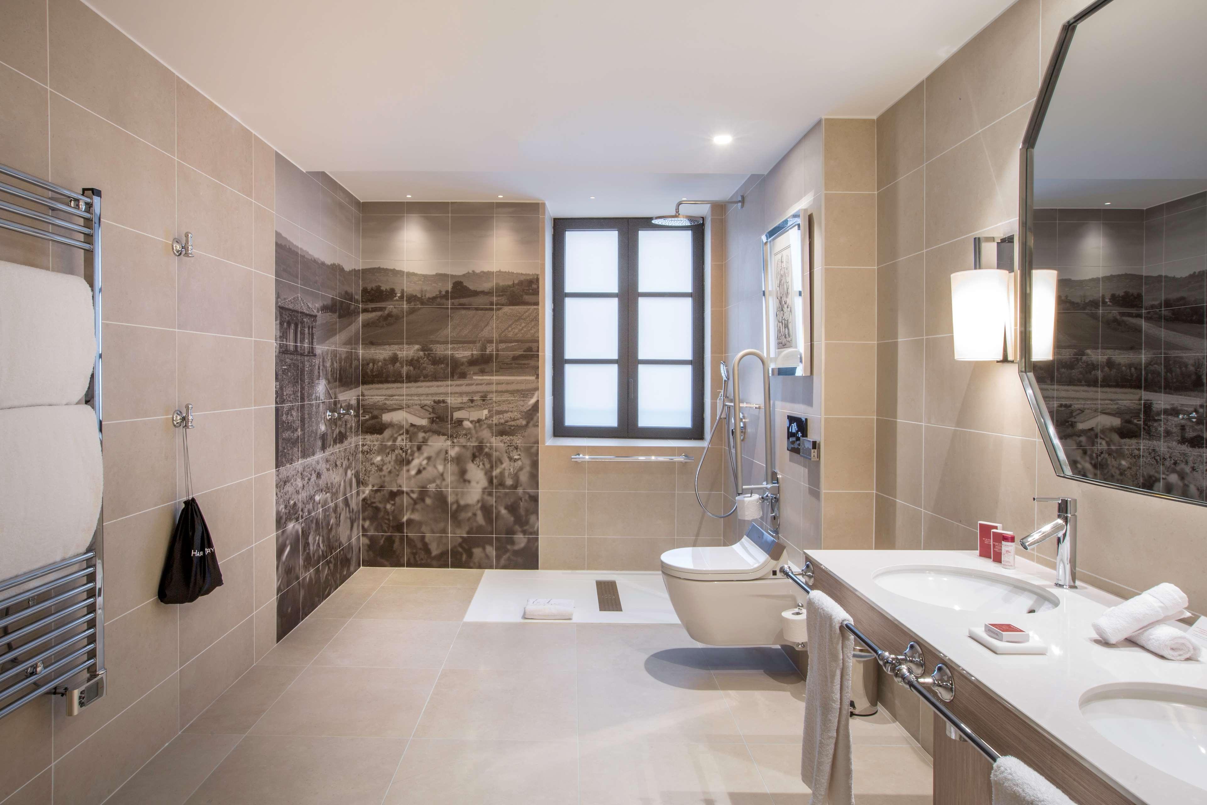 Hotel & Spa Les Sept Fontaines Best Western Premier Tournus Ngoại thất bức ảnh